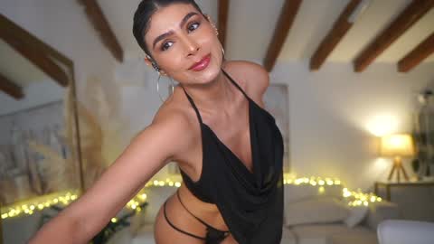 Andrea  online show from 01-26-25, 06:48