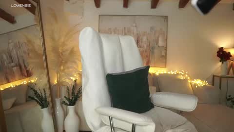 Andrea  online show from 02-21-25, 12:39