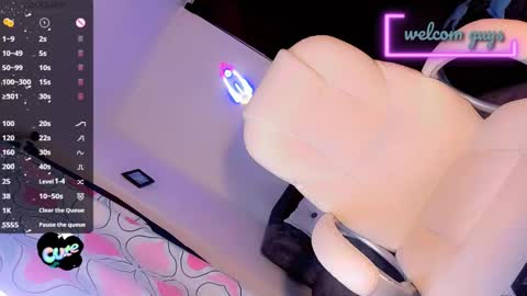 Snapshot of meelanyalejandraa chatting on 02-15-25, 05:09 MelanyAlejandra online show from 02-15-25, 05:09