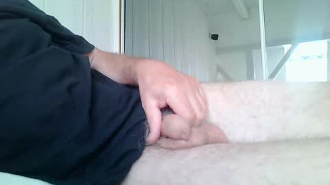 Snapshot of meforu21 chatting on 07-17-26, 01:40 meforu21 online show from 07-17-26, 01:40