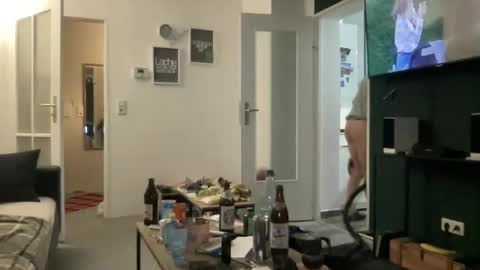 Snapshot of mega1185264 chatting on 12-20-25, 07:10 mega1185264 online show from 12-20-25, 07:10