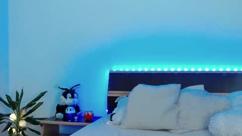 Megan Blazee  online show from 02-27-25, 10:42