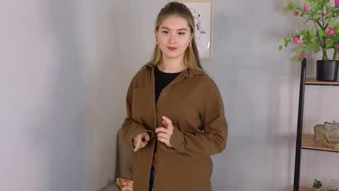 Sofia online show from 10-30-25, 03:13