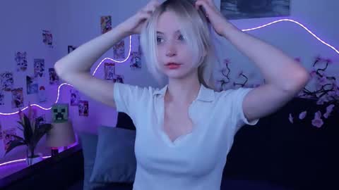 Megan and Anna online show from 01-15-26, 05:16