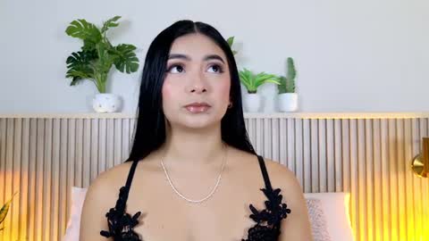 Snapshot of megan_cruzgb chatting on 07-04-26, 12:22 Carolina Paez online show from 07-04-26, 12:22