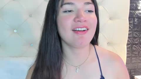     online show from 02-11-25, 02:46