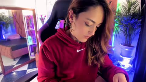    online show from 12-31-24, 08:48