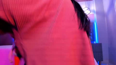 Snapshot of megan_moore__ chatting on 01-29-25, 12:56 online show from 01-29-25, 12:56