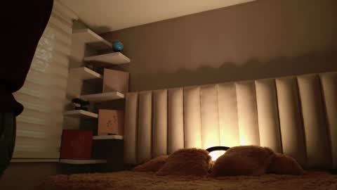 Snapshot of megan_moore__ chatting on 10-07-25, 12:02 online show from 10-07-25, 12:02