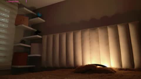 Snapshot of megan_moore__ chatting on 11-14-25, 12:04 online show from 11-14-25, 12:04