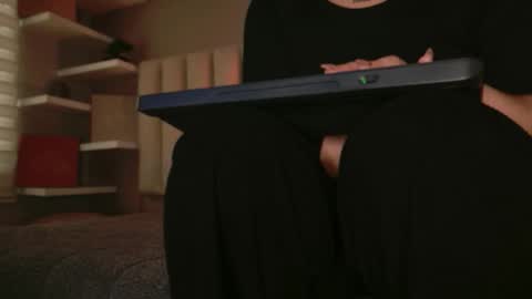 Snapshot of megan_moore__ chatting on 11-23-25, 12:38 online show from 11-23-25, 12:38