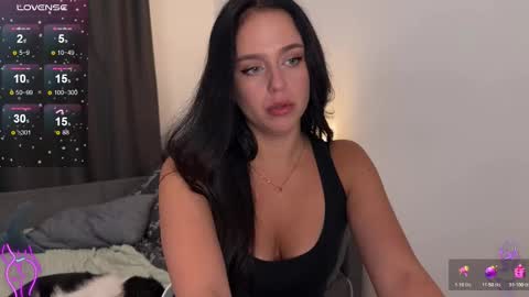 Snapshot of megan_nilson chatting on 10-24-25, 03:30 Megan online show from 10-24-25, 03:30