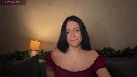 Snapshot of megan_nilson chatting on 01-18-26, 04:22 Megan online show from 01-18-26, 04:22