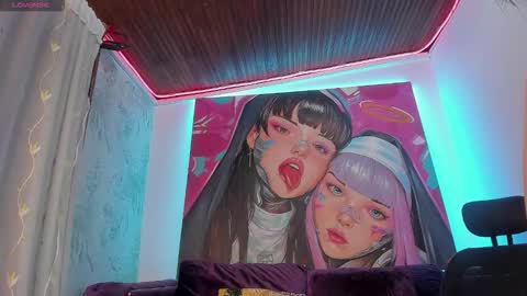 Snapshot of megan_shyne chatting on 01-06-26, 06:17 megan_shyne online show from 01-06-26, 06:17