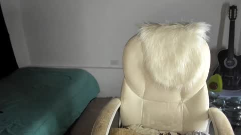 Snapshot of megan_waldman chatting on 01-21-25, 11:34 Megan online show from 01-21-25, 11:34