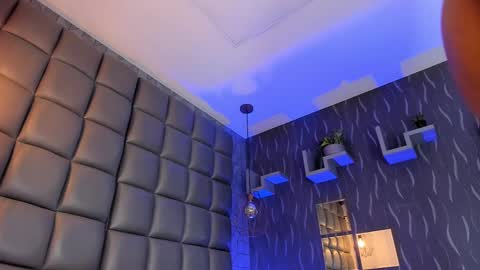 Megan online show from 03-06-25, 07:21