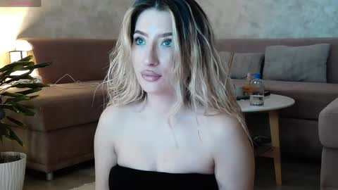 Megan online show from 05-14-26, 07:31
