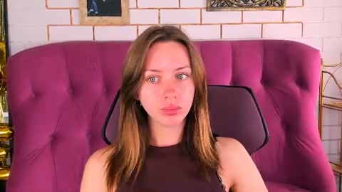 Snapshot of meganclapp chatting on 06-10-26, 05:39 Megan online show from 06-10-26, 05:39