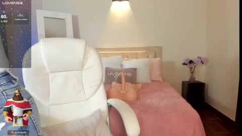 Snapshot of meganconnor_ chatting on 02-17-26, 03:14 Megan online show from 02-17-26, 03:14