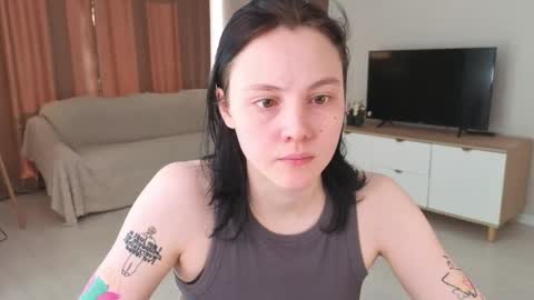 Michelle online show from 05-08-26, 05:24