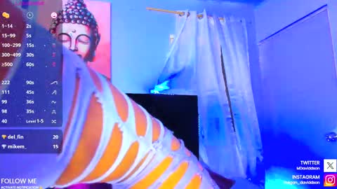 Kim  online show from 02-18-25, 10:25