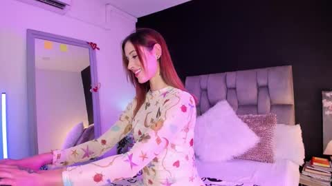 Snapshot of meganfooster chatting on 01-17-26, 02:05 Emma Cyrus online show from 01-17-26, 02:05