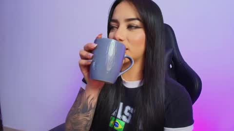 Megan Jackson online show from 04-16-26, 04:13