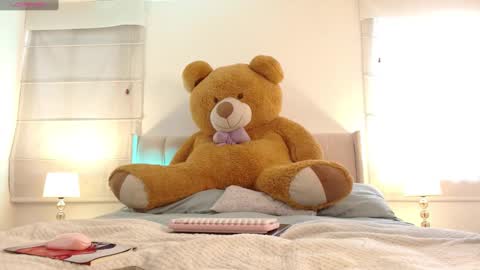 Snapshot of meganlk chatting on 01-07-25, 05:09 MEGAN online show from 01-07-25, 05:09