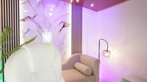 Snapshot of meganlowell chatting on 12-16-25, 07:08 Megan Lowell online show from 12-16-25, 07:08