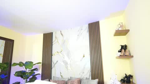 Snapshot of meganlowell chatting on 01-12-26, 11:48 Megan Lowell online show from 01-12-26, 11:48