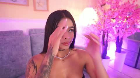 Snapshot of meganlowell chatting on 02-23-26, 07:55 Megan Lowell online show from 02-23-26, 07:55