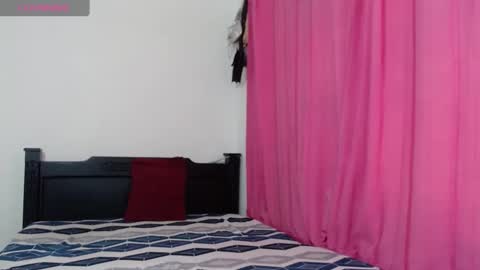 Snapshot of megann556 chatting on 01-14-25, 02:11 Megan and Brad online show from 01-14-25, 02:11