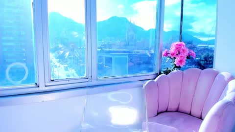 Snapshot of megann__sweet chatting on 12-20-24, 01:33 Mara online show from 12-20-24, 01:33