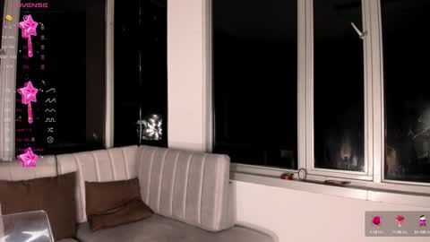 Snapshot of megann__sweet chatting on 01-15-25, 10:17 Mara online show from 01-15-25, 10:17