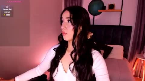 Snapshot of megann_blaze chatting on 06-09-26, 03:56 Megan online show from 06-09-26, 03:56
