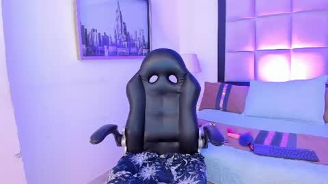 Megan Presley online show from 06-19-26, 03:16