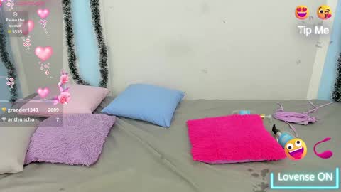 Megan Queen online show from 12-26-24, 04:47