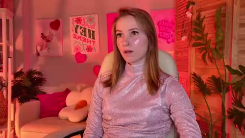Snapshot of meganrodgers chatting on 06-29-26, 05:35 megan online show from 06-29-26, 05:35