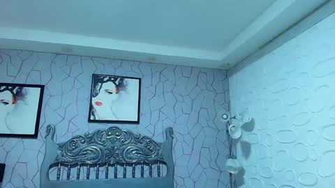 Megan online show from 04-10-26, 12:21