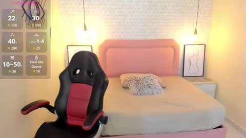 M E G A N  online show from 10-07-25, 01:30