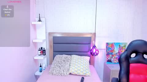 M E G A N  online show from 01-10-26, 03:30