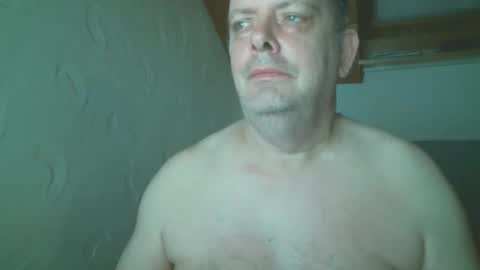 Snapshot of megatel chatting on 09-20-25, 11:50 megatel online show from 09-20-25, 11:50