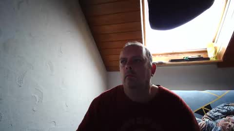 Snapshot of megatel chatting on 10-04-25, 09:51 megatel online show from 10-04-25, 09:51