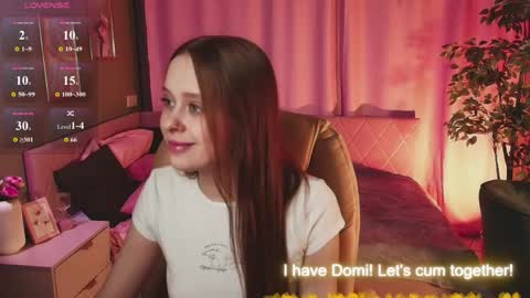 Snapshot of megg_ryan chatting on 06-06-26, 02:11 megg_ryan online show from 06-06-26, 02:11