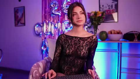 Snapshot of megga_bluee chatting on 11-28-25, 11:07 megga_bluee online show from 11-28-25, 11:07