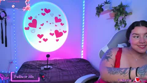 Snapshot of meggan_millerr chatting on 02-19-26, 12:28 online show from 02-19-26, 12:28