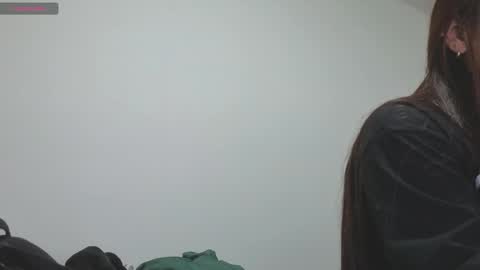 Snapshot of meghan_taylor__ chatting on 05-21-26, 12:17 Meghan online show from 05-21-26, 12:17