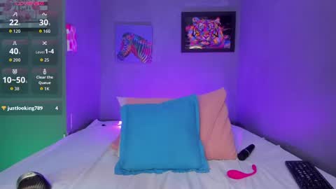 Julieta online show from 07-15-26, 05:29