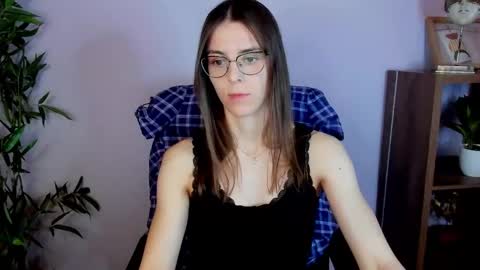 Megi online show from 03-08-25, 07:27