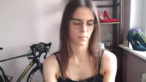 Snapshot of megi_erotic chatting on 02-03-26, 02:33 Megi online show from 02-03-26, 02:33